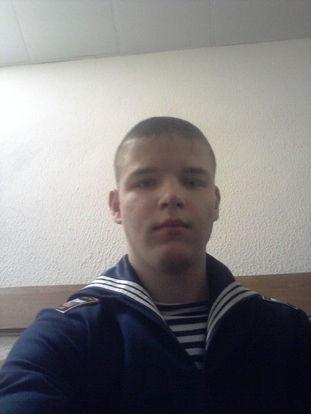 Дэня Давыденко