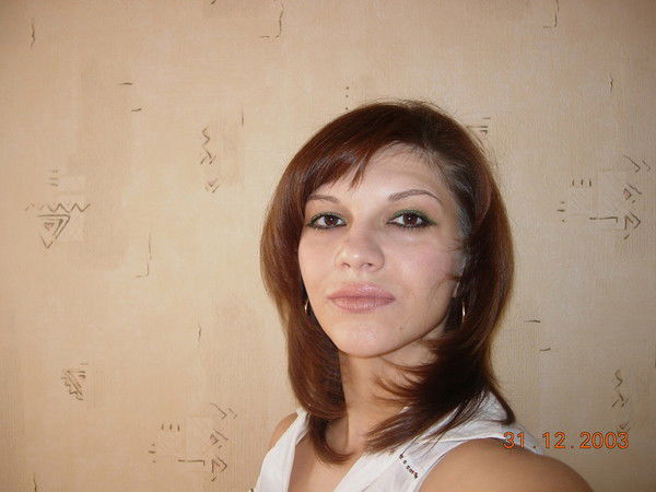 Елена Попова