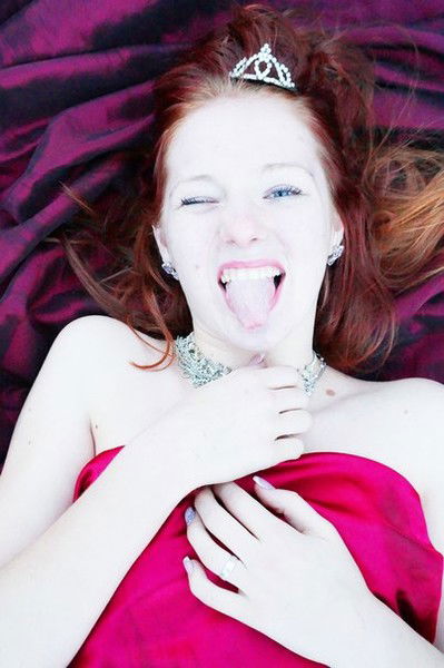 Каролина Чекаева