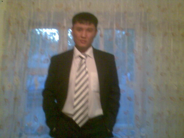 Рустам Яхьяров