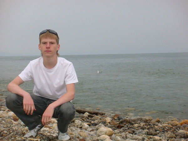 Артём Глазнев