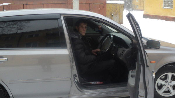 Миха Шапошников