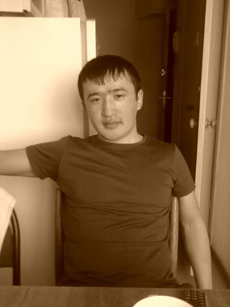 Эркин Абдухалилов