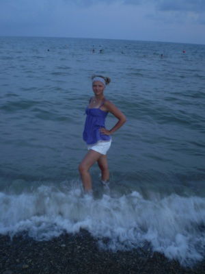 Юля Такмакова