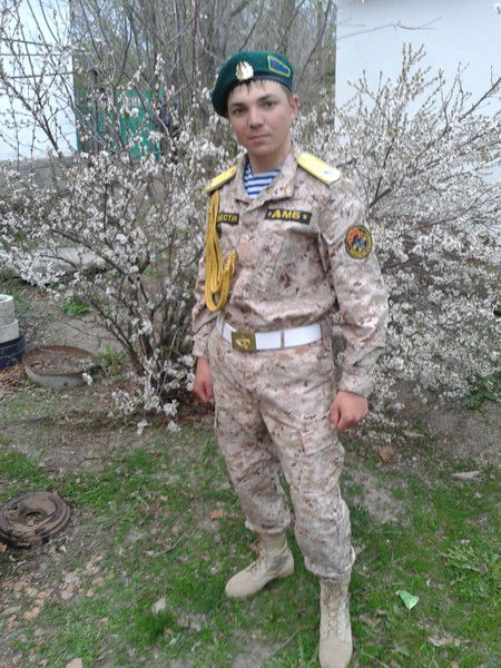 Руслан Ахметжанов