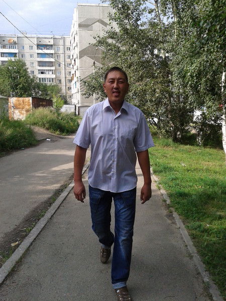 Николай Хапхаев