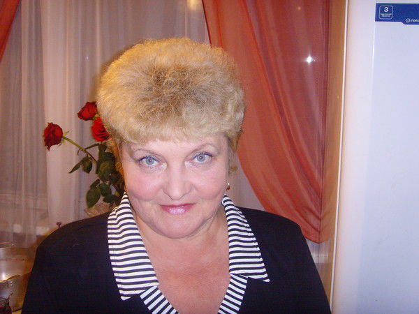 Елена Гренадерова