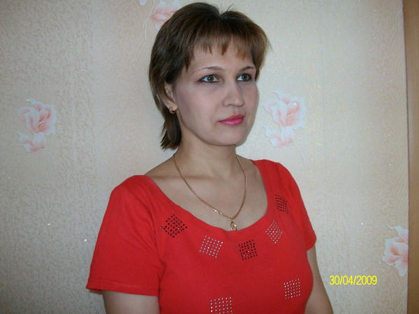 Лола Лоткова