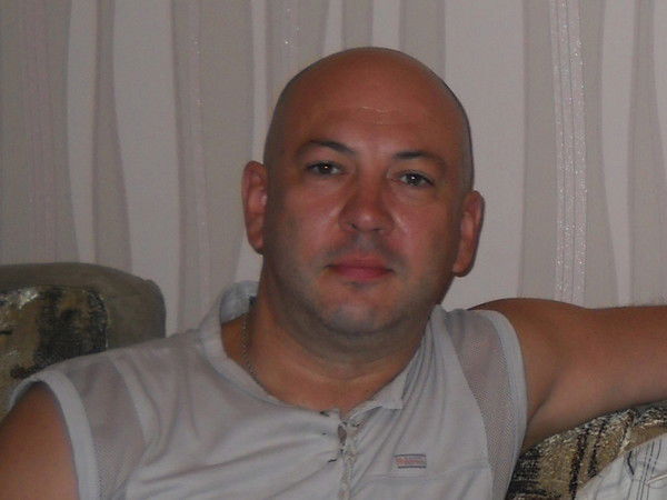 Николай Карапира