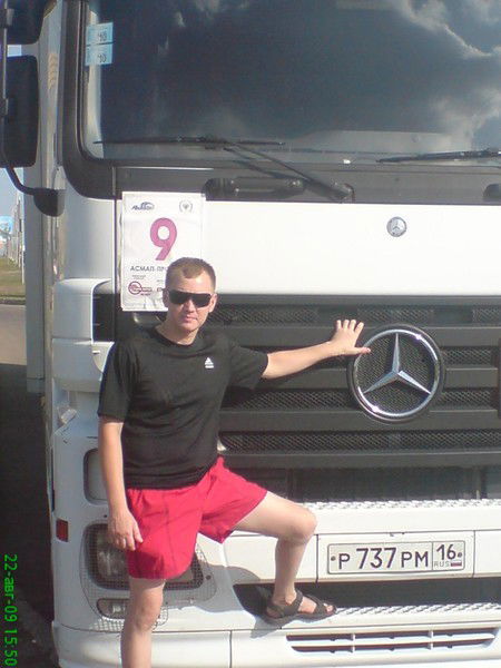 Евгений Доминов