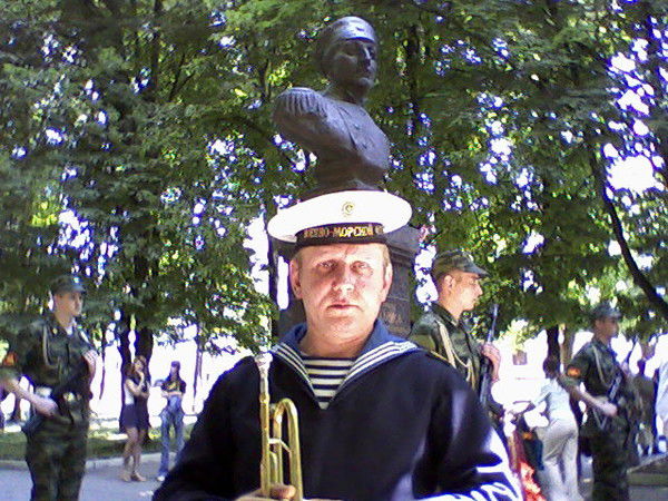 Владимир Бузин