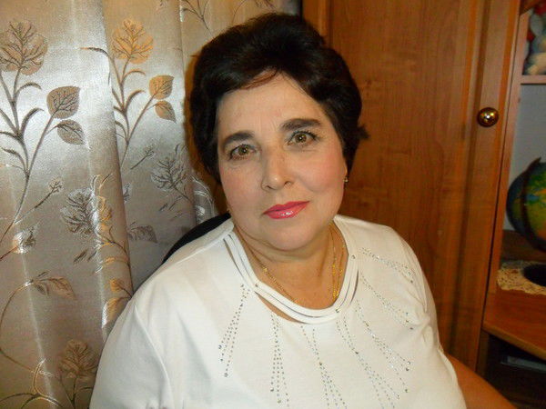 Лариса Безбородова