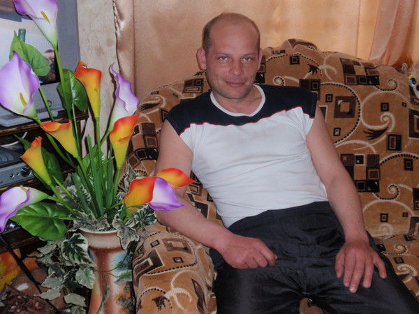 Александр Новиков