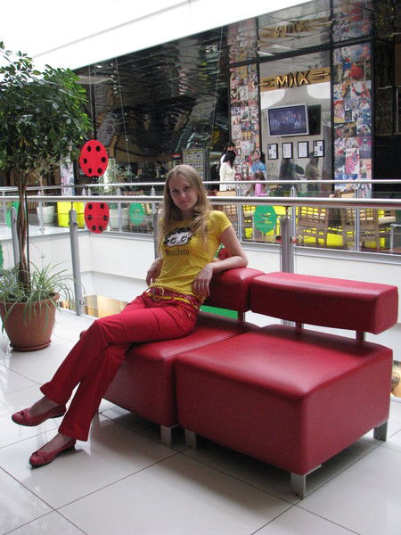 Оля Садовая