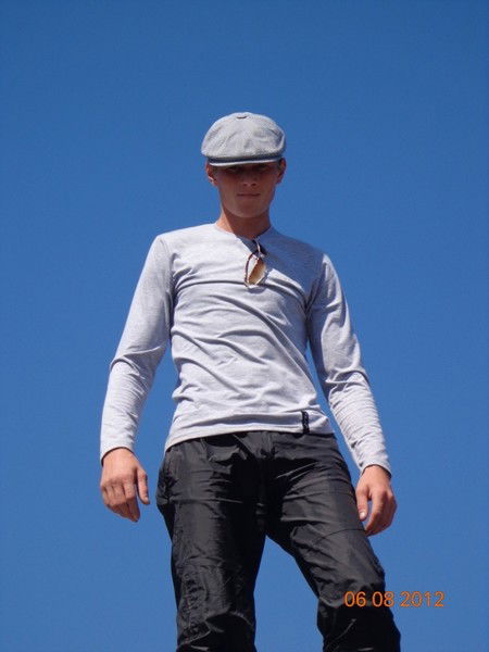 Игорь Попков