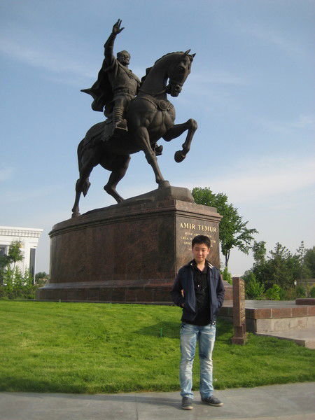 Роман Хегай