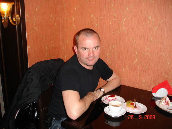 Олег Воронов