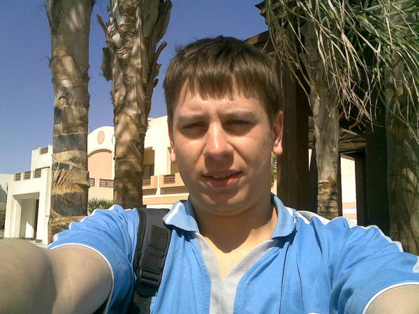 Олег Елисеев