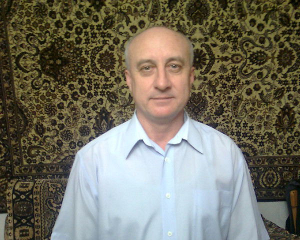 Сергей Недолуга