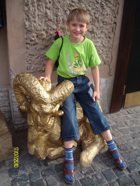 Илья Черкасов