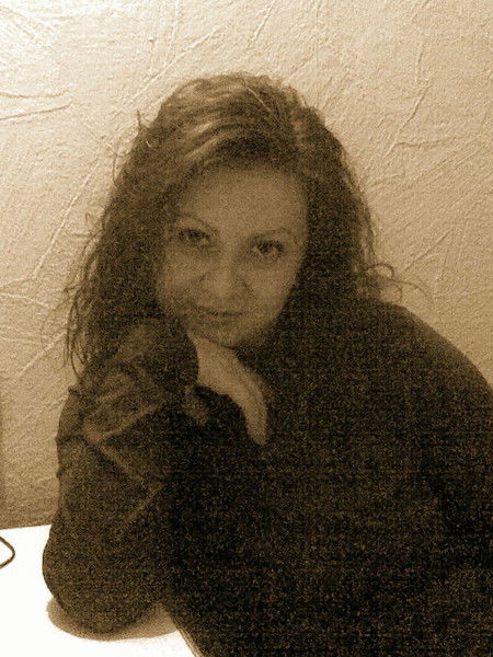 Лариса Захарова