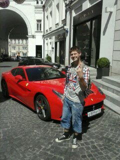 Евгений Перов