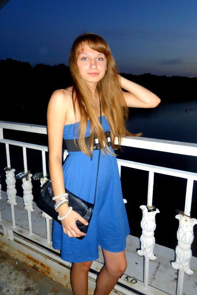 Оля Логунова