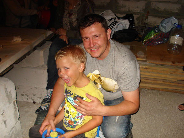 Олег Хлыбов...