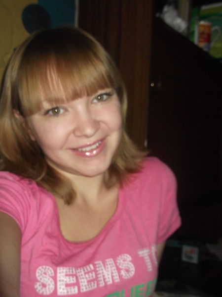 Анюта Бронникова