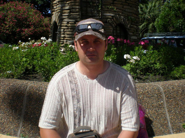 Олег Савельев