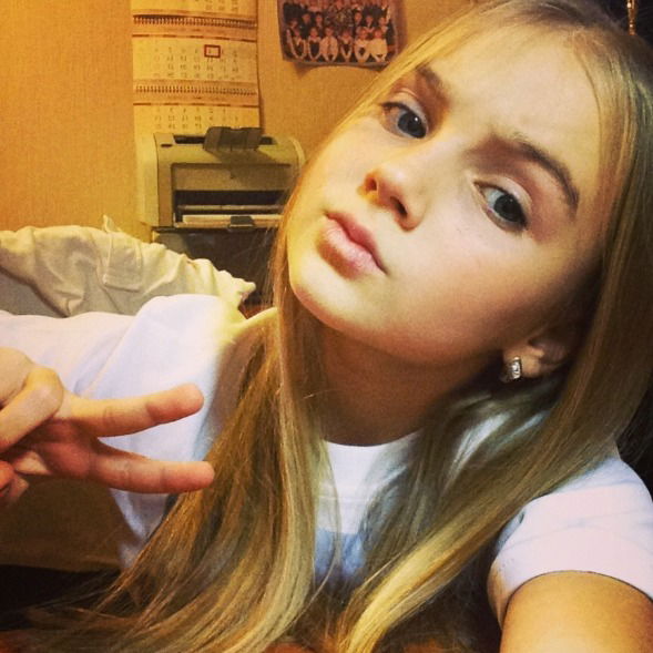 Лизочка Деревягина