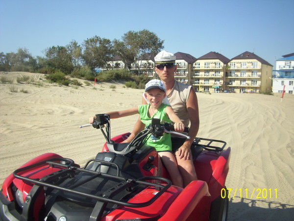 Евгений Бернгард