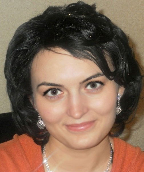 Юлия Топорникова