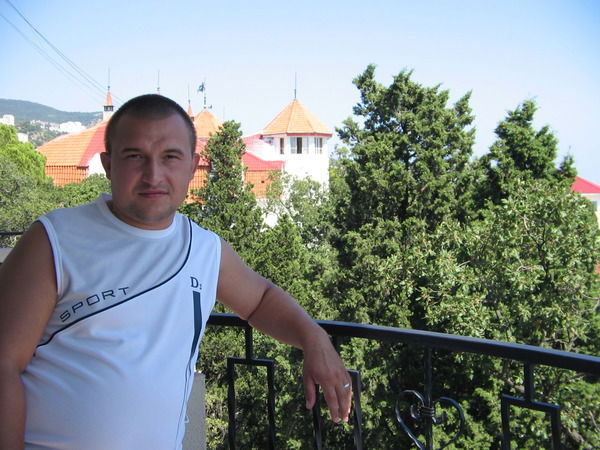 Виктор Карташов