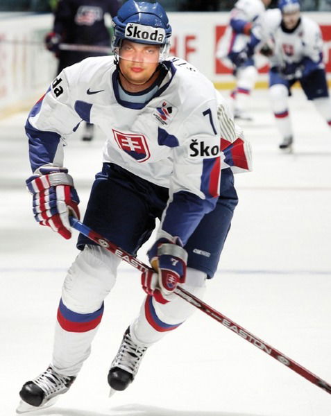 Дмитрий Степанов