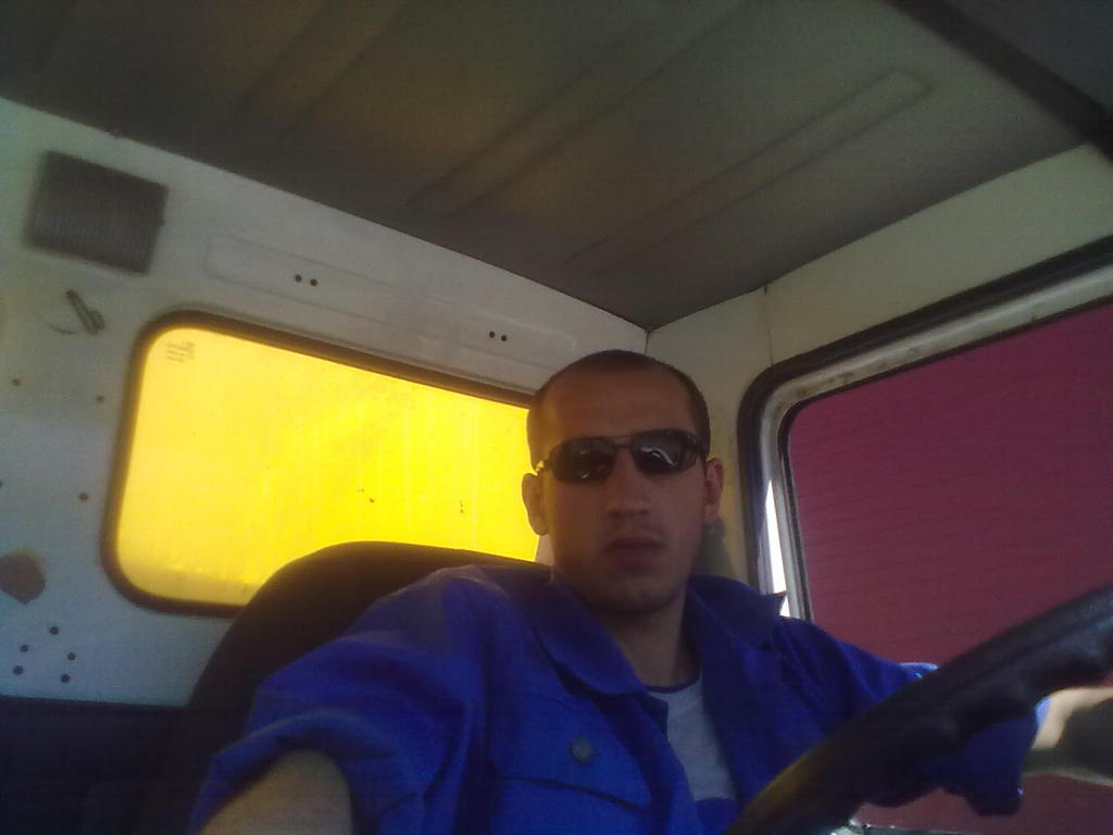 Роман Большаков