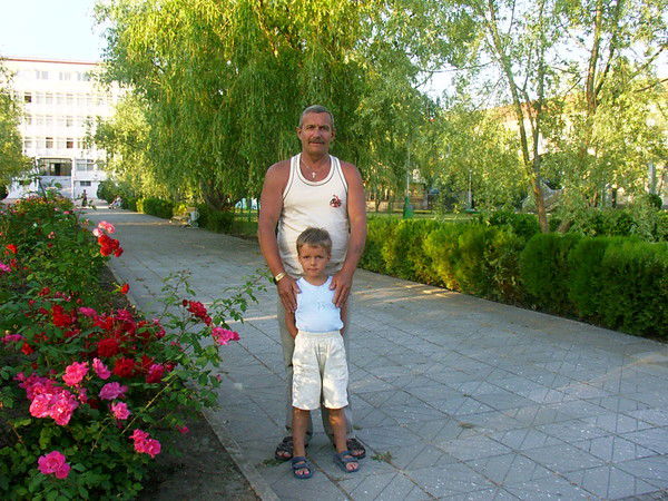 Александр Суриков