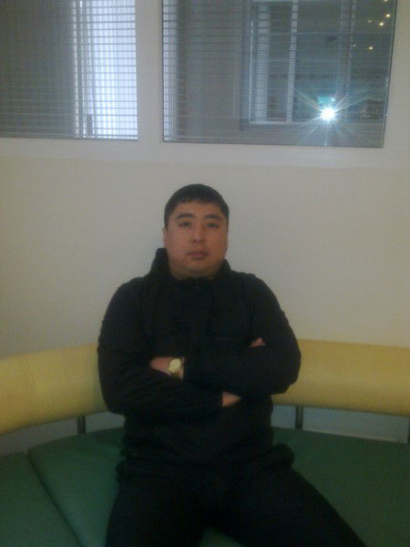 Серик Шабаров