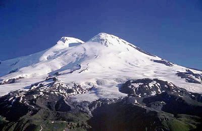 Заур Султанов