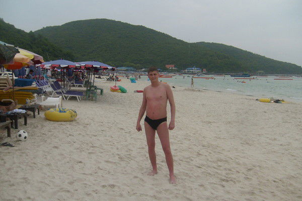 Александр Логвинов