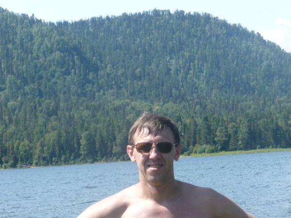 Александр Поперечнев