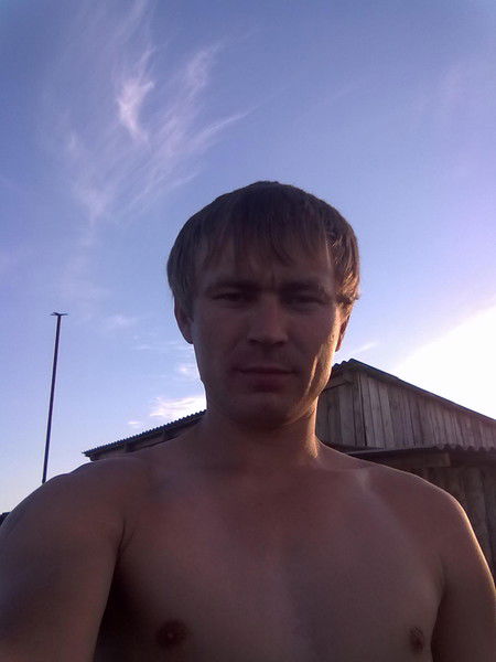 Александр Лещенко