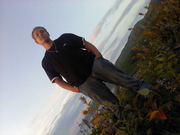 Витя Николаев