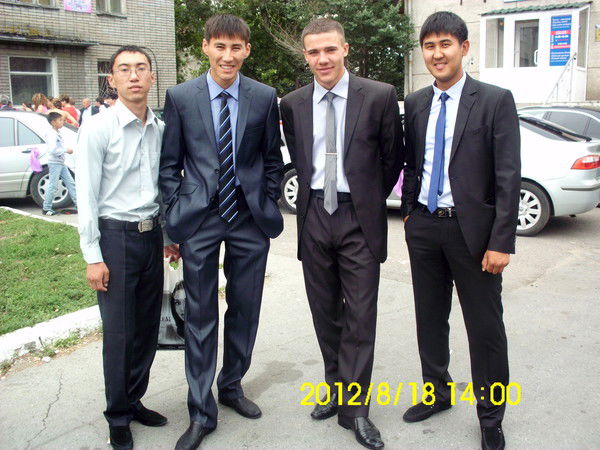 Дамир Ахметов