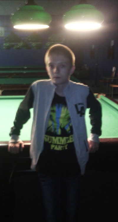 Илья Младинский