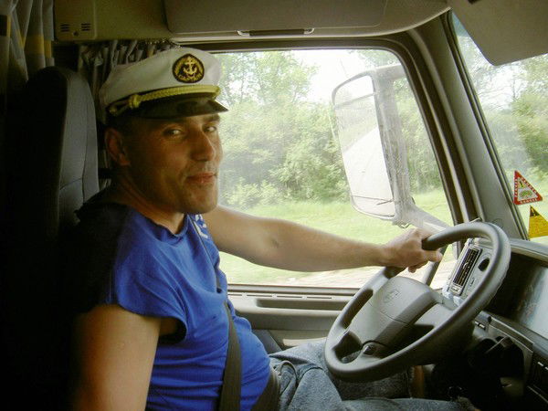 Владимир Колычев