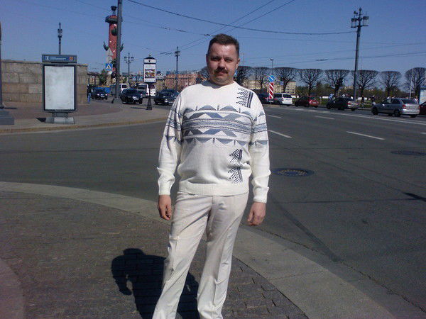 Олег Артемьев