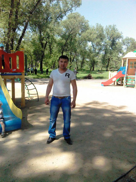 Диярбек Расулов