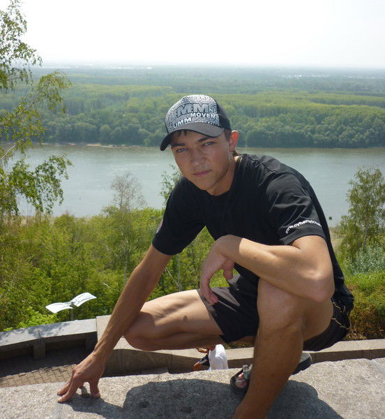 Дамир Насыров