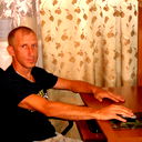 Андрей Комаров
